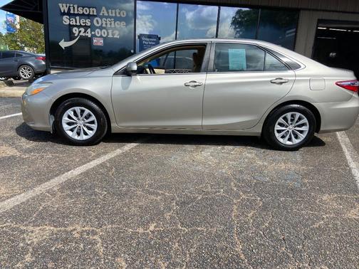 Gold 2017 Toyota Camry LE