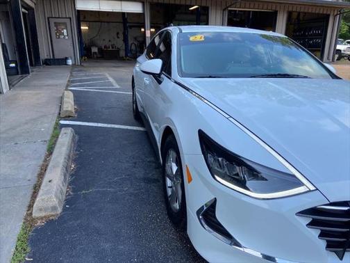 2021 Hyundai SONATA SE
