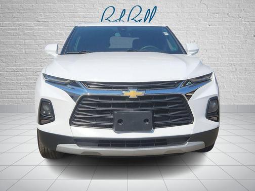 Summit White 2022 Chevrolet Blazer 2LT