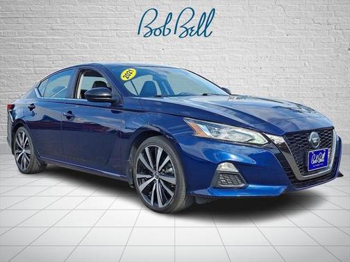 2021 Nissan Altima SR FWD
