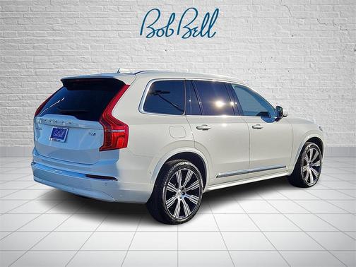2024 Volvo XC90 B6 Plus Bright Theme 7-Seater