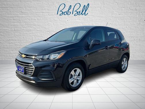 Mosaic Black Metallic 2020 Chevrolet Trax LS