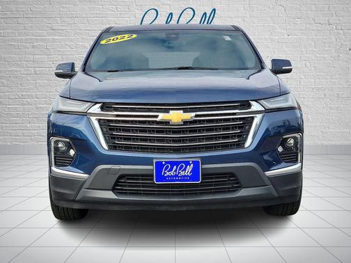 2022 Chevrolet Traverse LT Cloth