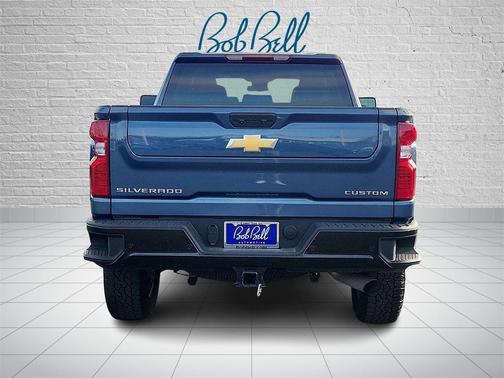 2024 Chevrolet Silverado 2500 Custom