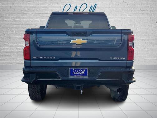 2024 Chevrolet Silverado 2500 Custom