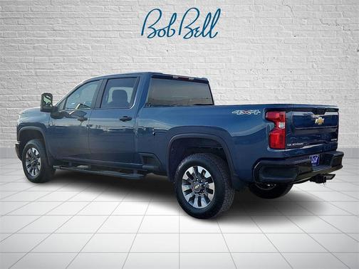 2024 Chevrolet Silverado 2500 Custom