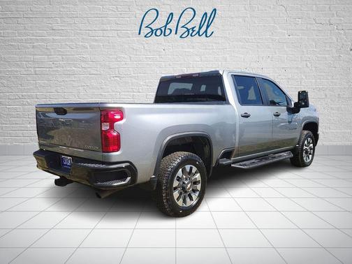 Sterling Gray Metallic 2024 Chevrolet Silverado 2500 Custom