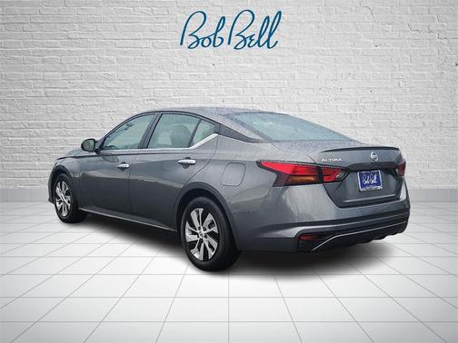 2022 Nissan Altima S FWD