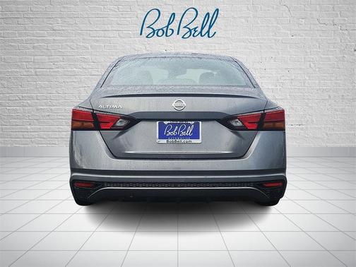 2022 Nissan Altima S FWD