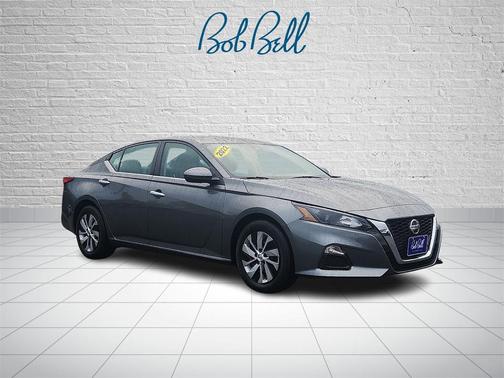 2022 Nissan Altima S FWD