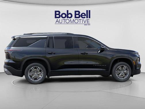 Mosaic Black Metallic 2027 Chevrolet Traverse LT