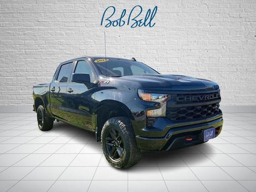 Black 2022 Chevrolet Silverado 1500 Custom Trail Boss