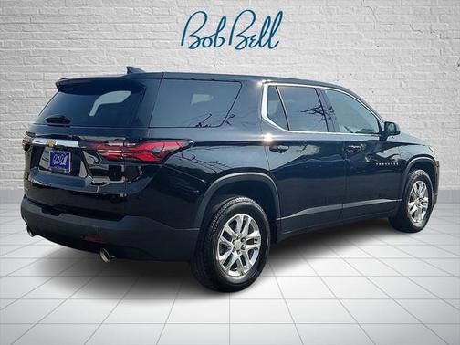 2022 Chevrolet Traverse LS