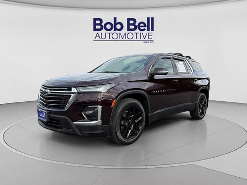 Black Cherry Metallic 2022 Chevrolet Traverse LT Cloth