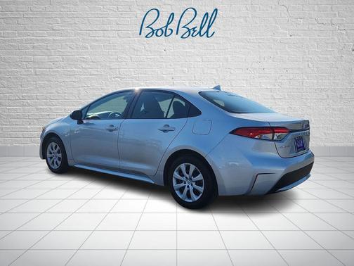 Classic Silver Metallic 2021 Toyota Corolla LE