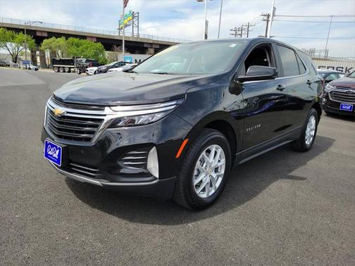 Mosaic Black Metallic 2022 Chevrolet Equinox 1LT