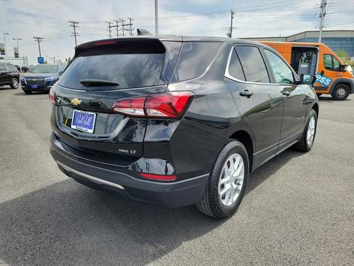 Mosaic Black Metallic 2022 Chevrolet Equinox 1LT