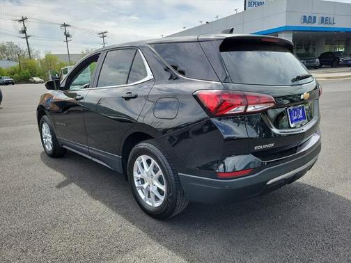 Mosaic Black Metallic 2022 Chevrolet Equinox 1LT