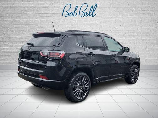 Diamond Black Crystal Pearlcoat 2022 Jeep Compass High Altitude