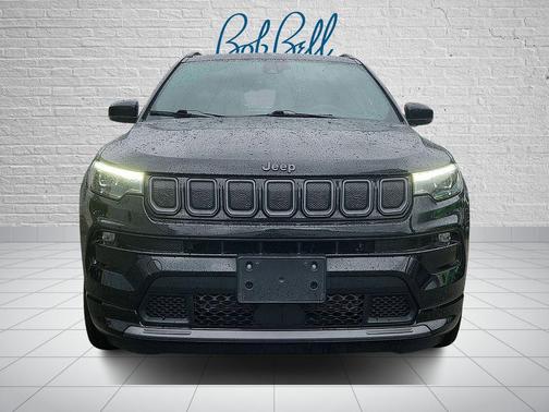 Diamond Black Crystal Pearlcoat 2022 Jeep Compass High Altitude