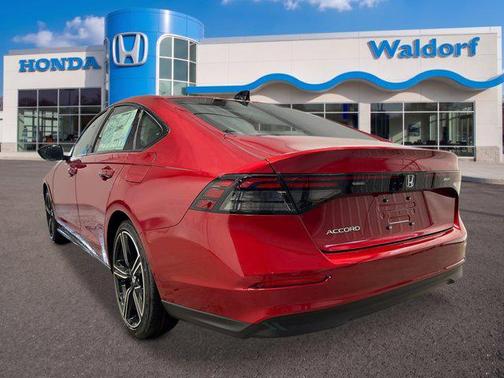 Radiant Red Metallic 2026 Honda Accord SE