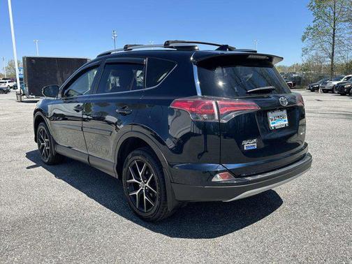 Galactic Aqua Mica 2018 Toyota RAV4 SE