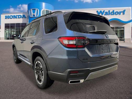 Smoke Blue Pearl 2026 Honda Pilot Touring 8-Passenger