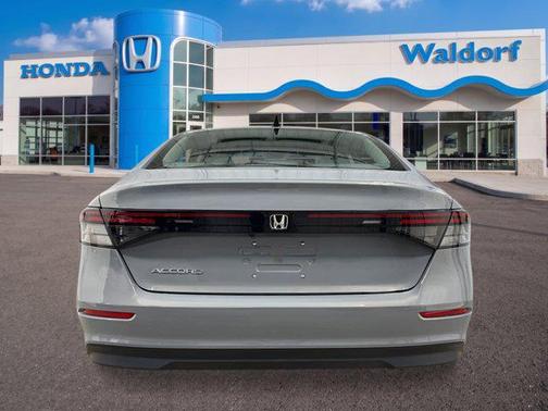 Urban Gray Pearl 2026 Honda Accord SE
