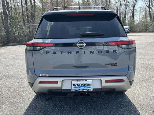 Solid Gray/Super Black 2023 Nissan Pathfinder Platinum 4WD
