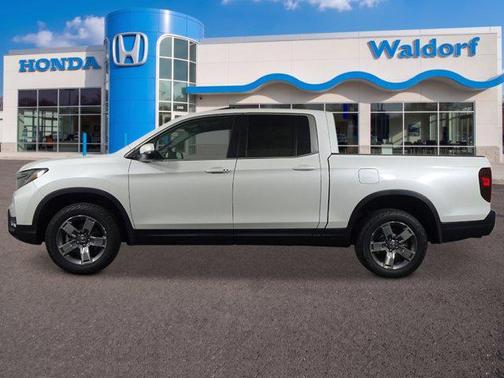 Platinum White Pearl 2026 Honda Ridgeline RTL