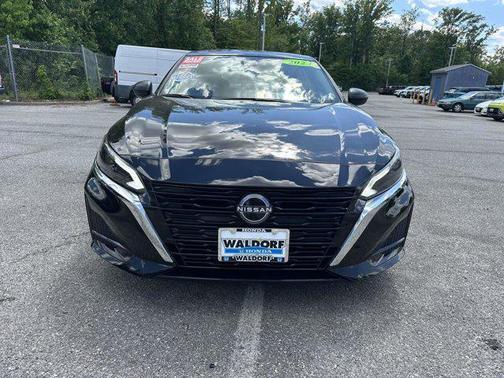 Super Black 2024 Nissan Altima 2.5 SV