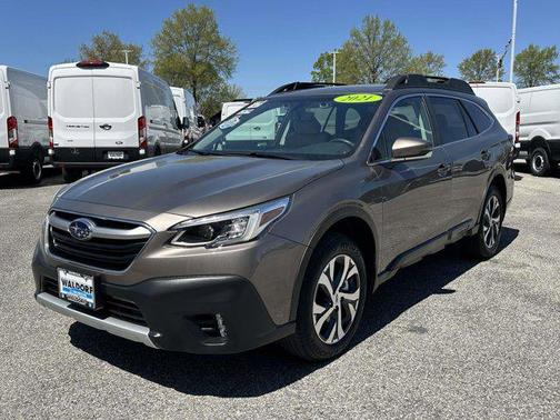 Brilliant Bronze Metallic 2021 Subaru Outback Limited XT