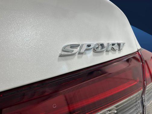 Platinum White Pearl 2026 Honda Civic Sport