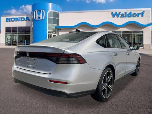 Solar Silver Metallic 2026 Honda Accord SE