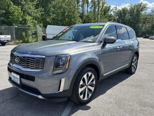 Everlasting Silver 2020 Kia Telluride S