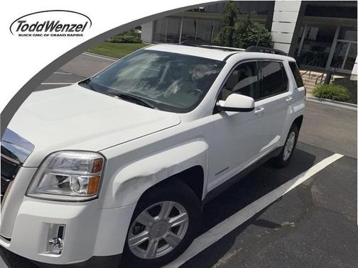 Photo 1 of 2 of 2014 GMC Terrain SLT-1