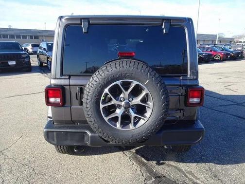 2025 Jeep Wrangler Sport S
