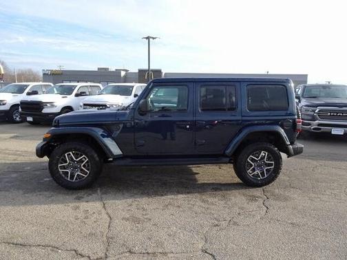 2025 Jeep Wrangler 4-Door Sahara 4x4
