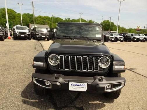 2025 Jeep Wrangler 4-Door Sahara 4x4