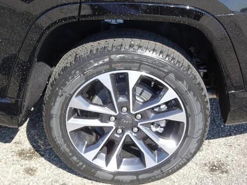 2025 Jeep Grand Cherokee L Overland