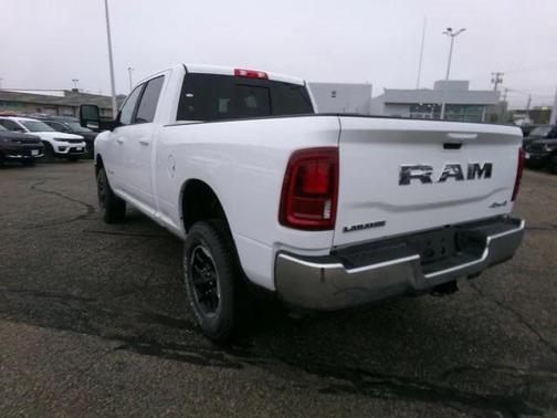 2025 RAM 2500 Laramie Crew Cab 4x4 6'4' Box