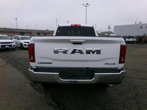 2025 RAM 2500 Laramie Crew Cab 4x4 6'4' Box