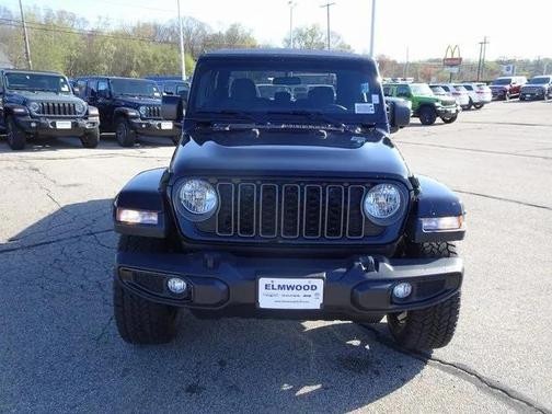 2025 Jeep Gladiator Nighthawk