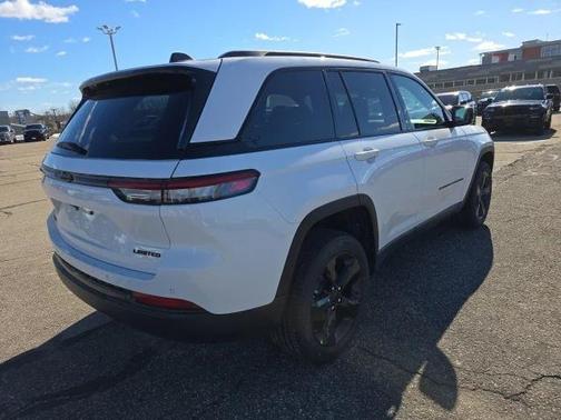 2025 Jeep Grand Cherokee Limited X
