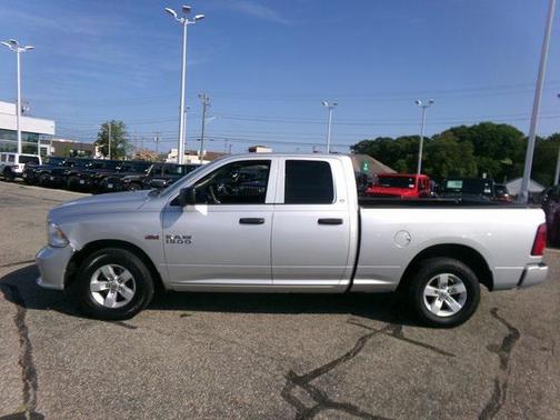 2017 RAM 1500 Express