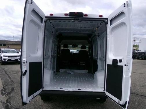 2025 RAM ProMaster 2500 Tradesman