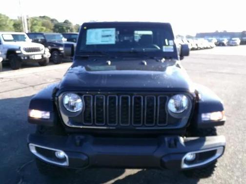 2025 Jeep Gladiator High Tide