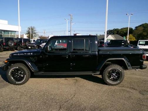2025 Jeep Gladiator High Tide