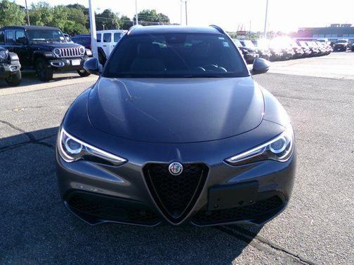 2022 Alfa Romeo Stelvio Sprint