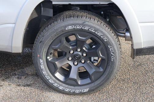 Silver Zynith 2026 RAM 1500 Big Horn/Lone Star